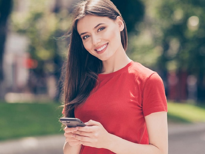 脈ありの女性が送るLINEの内容 好意の段階別解説【実例有り】